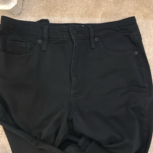 Universal Thread High Rise Skinny 8 - Picture 7 of 7